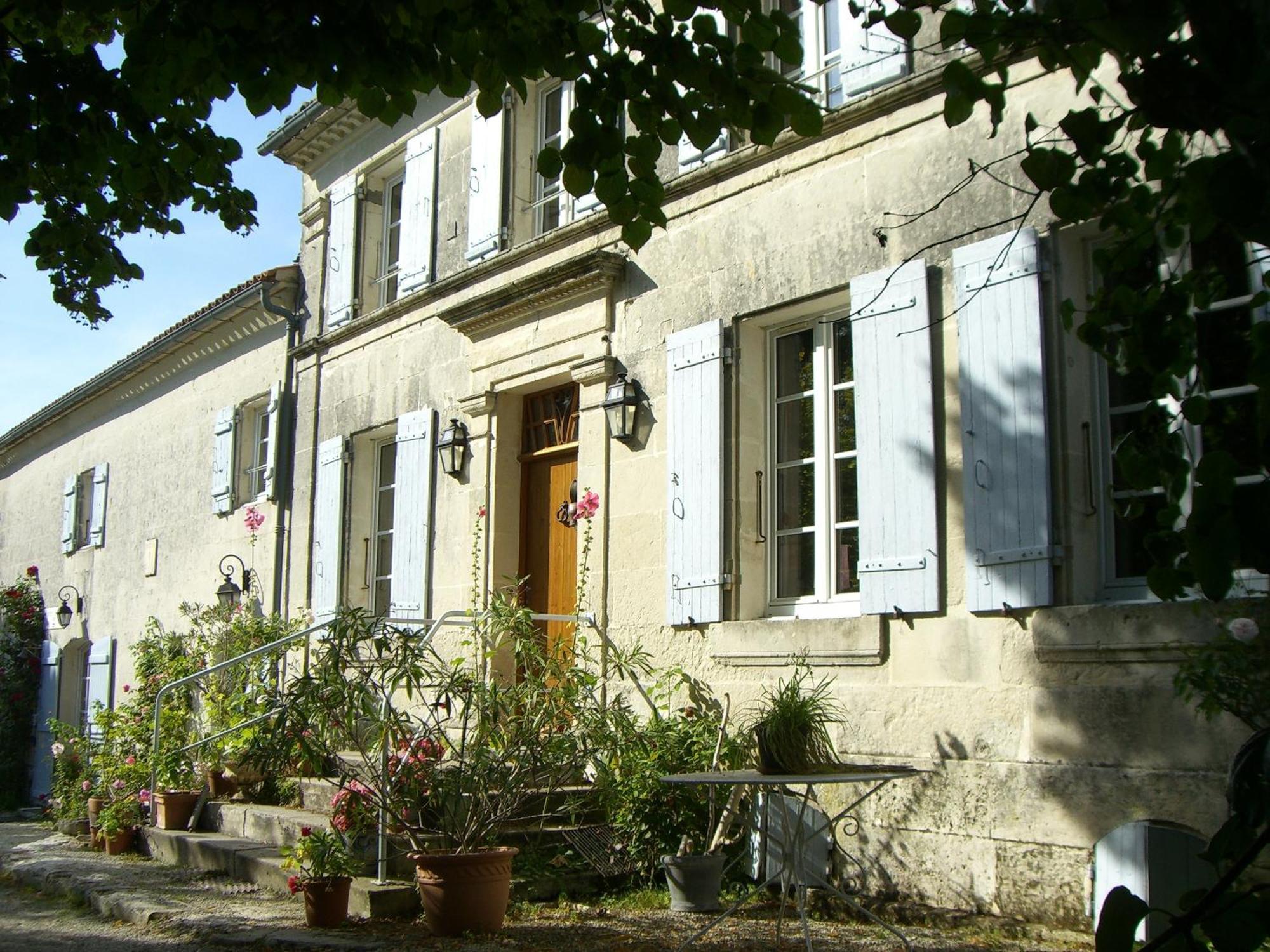 Chambres D'Hotes - Les Bujours Saint-Georges-des-Coteaux Exterior photo